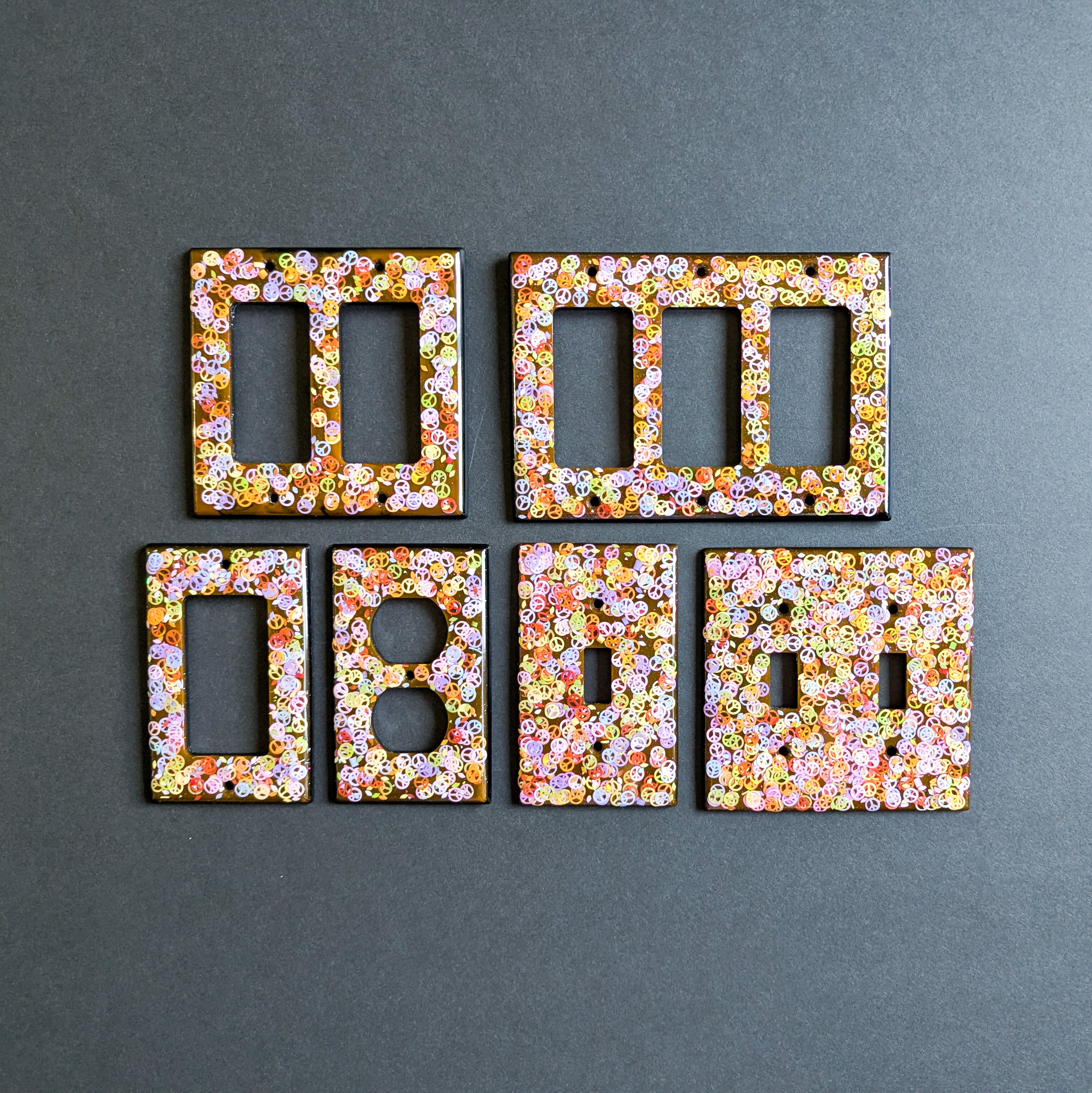 Handmade Resin Switch Plate Cover – Glitter Peace Sign