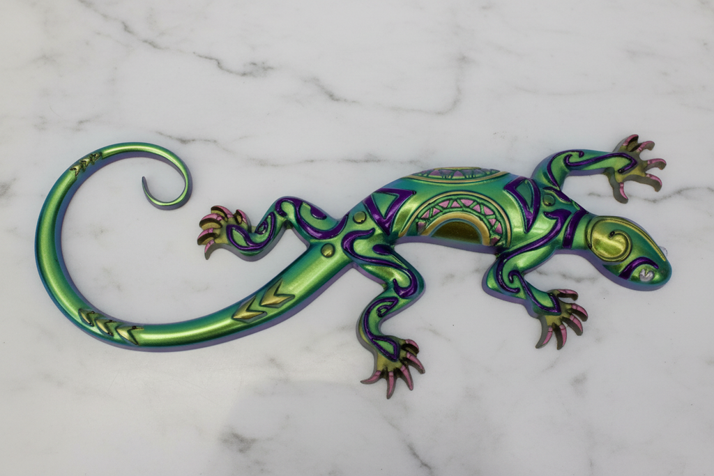 Gecko on white marble